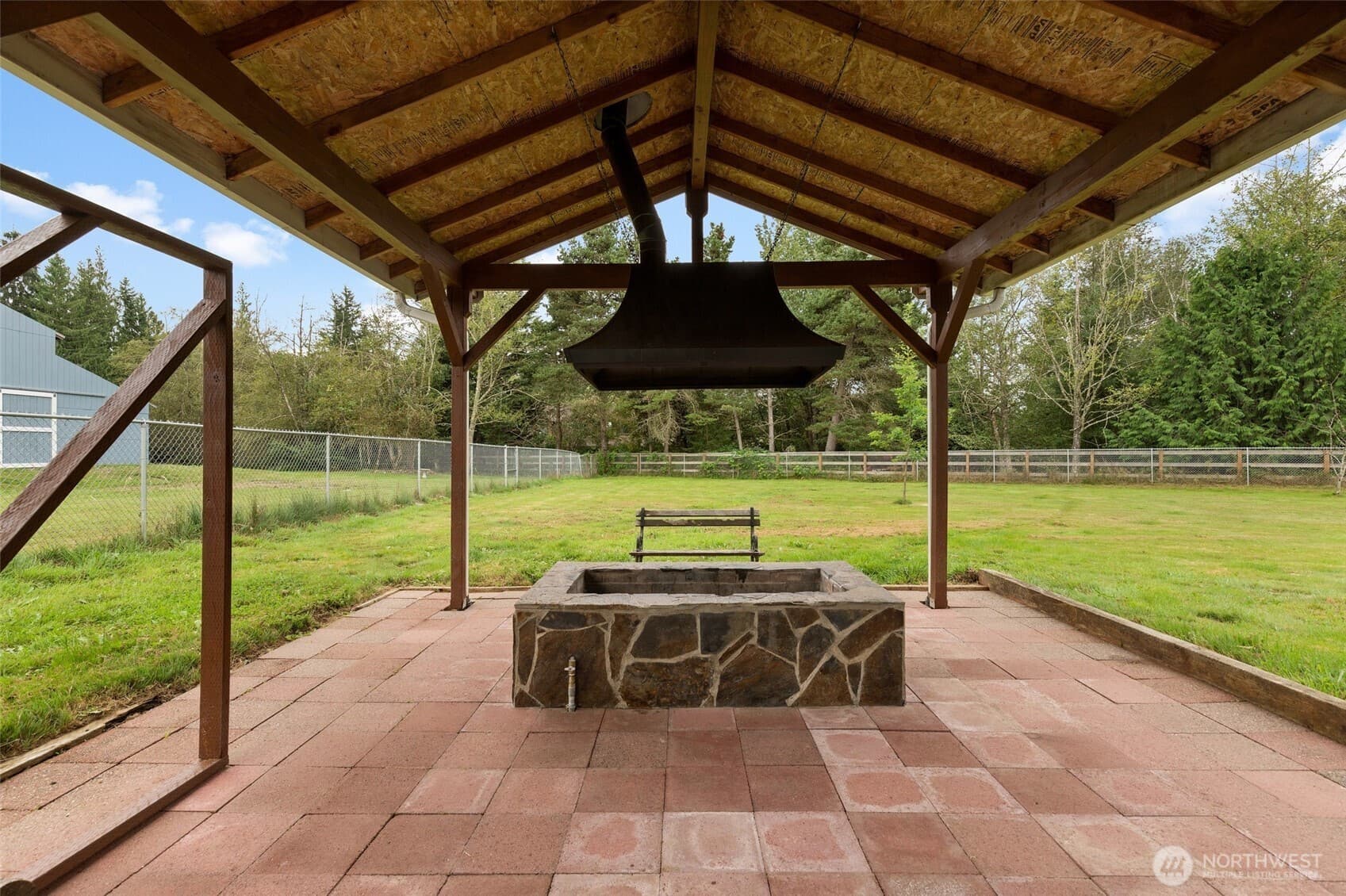 Property photo 31