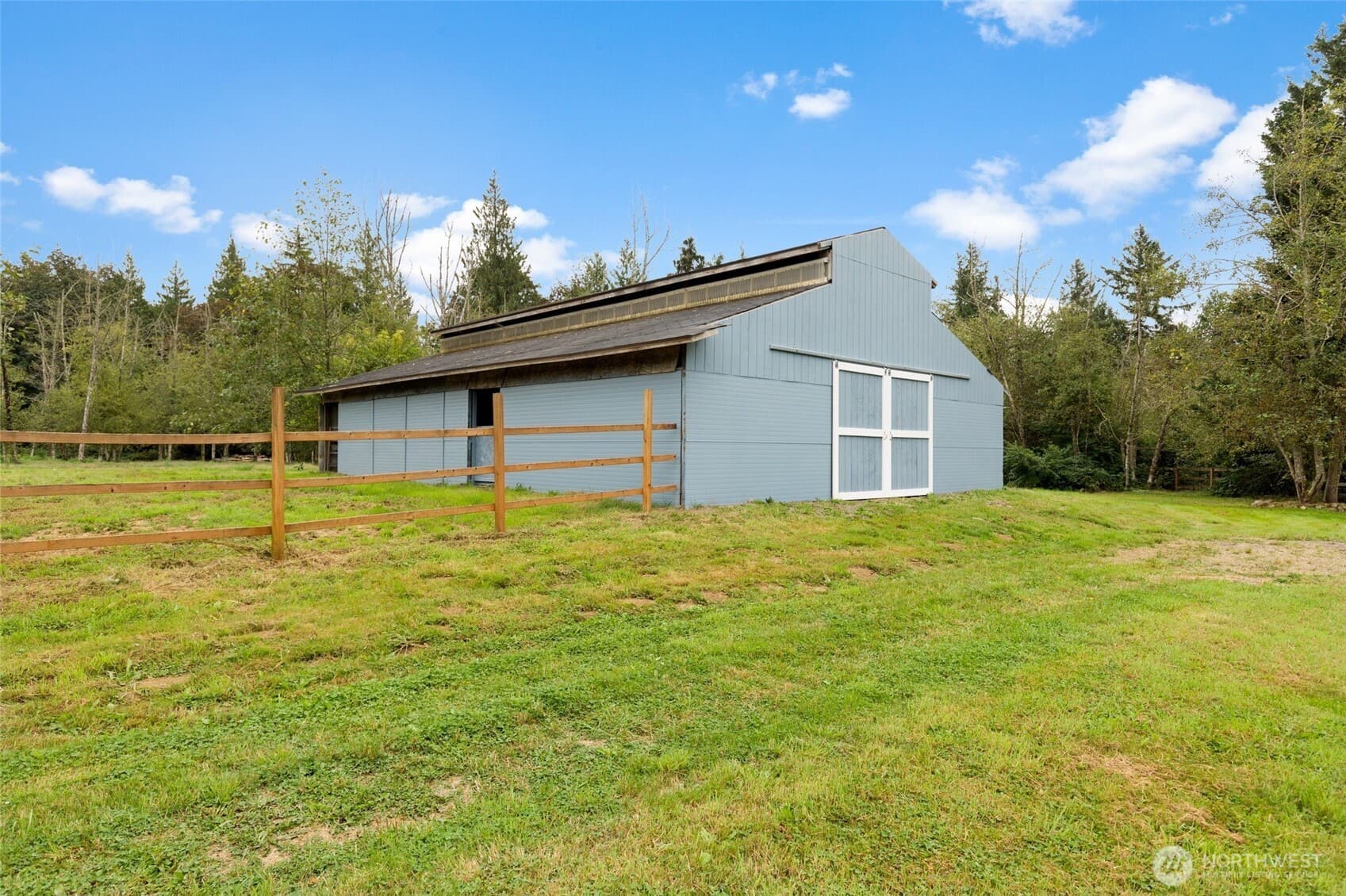 Property photo 32