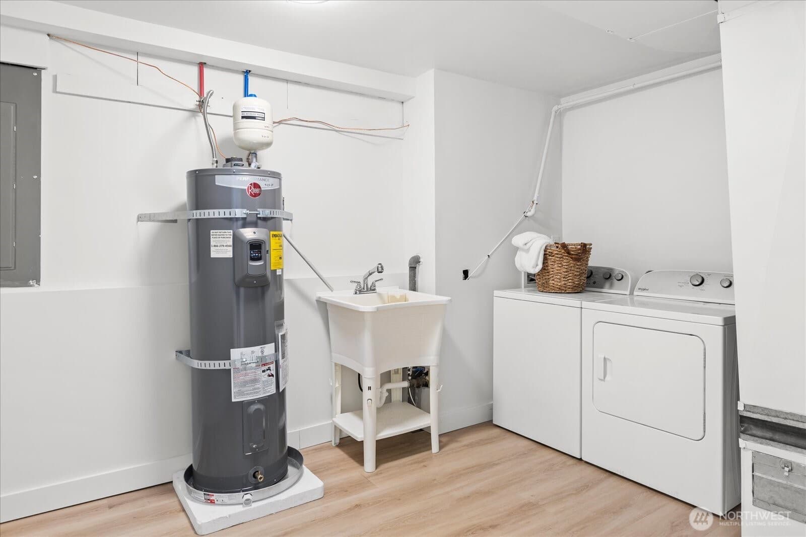 Property photo 28