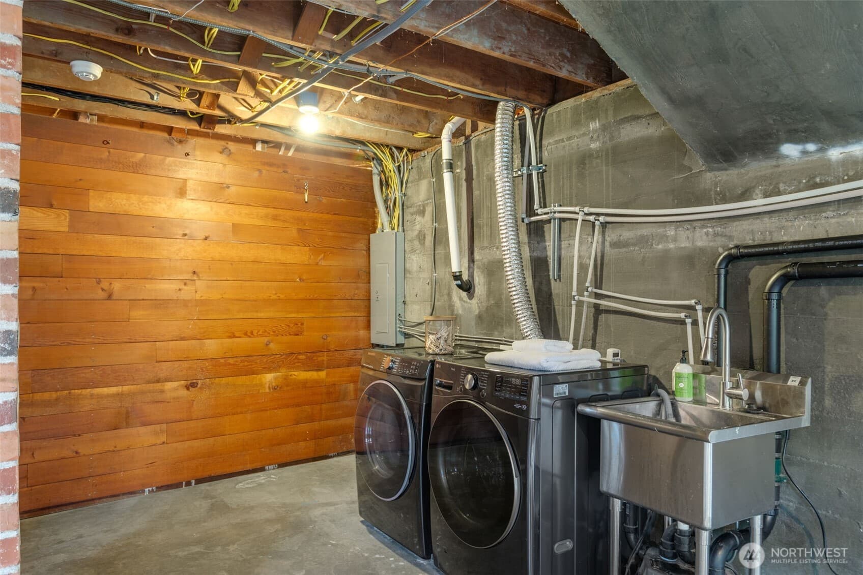 Property photo 28