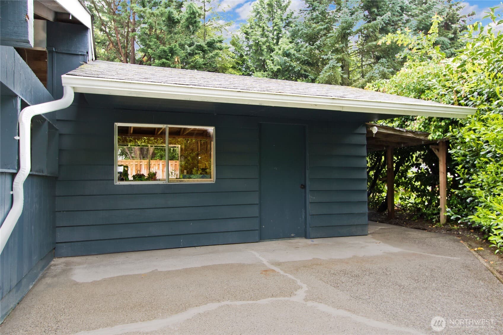 Property photo 30