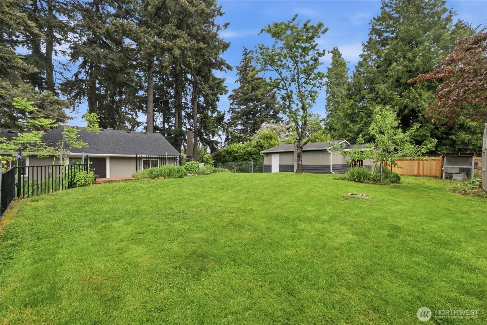 Property photo 31