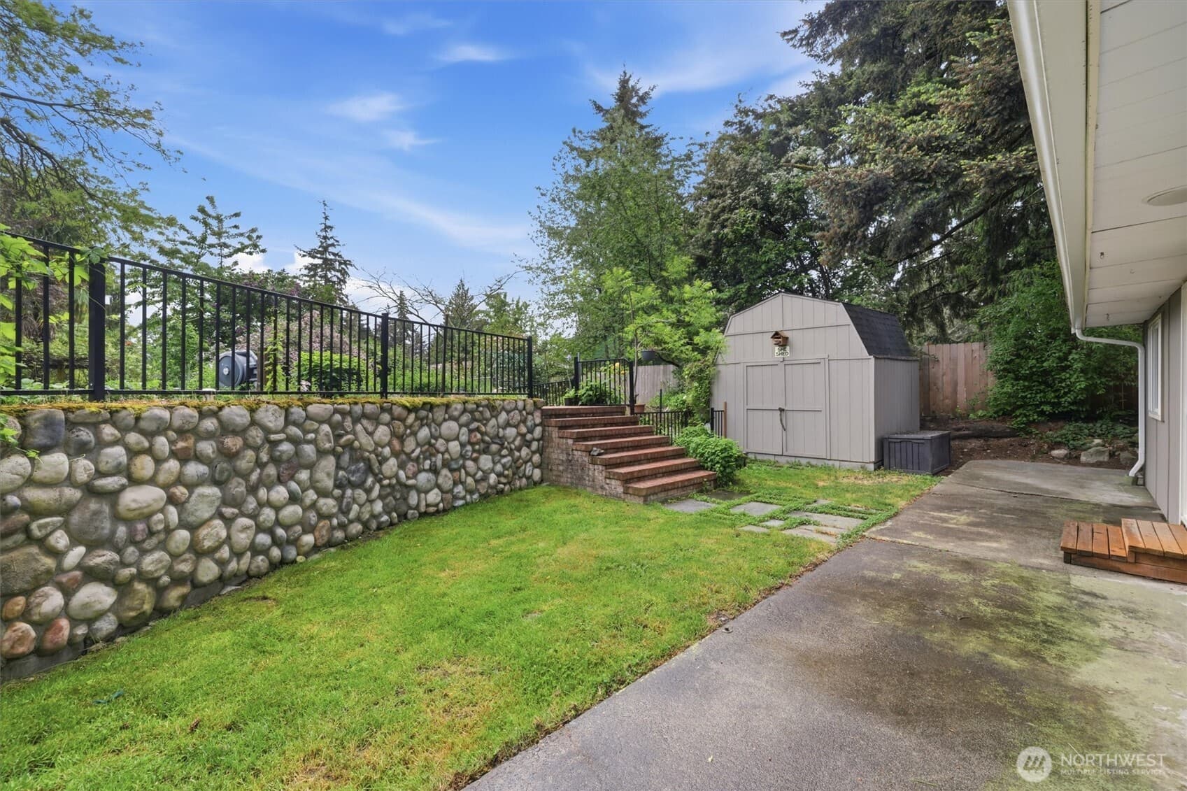 Property photo 23