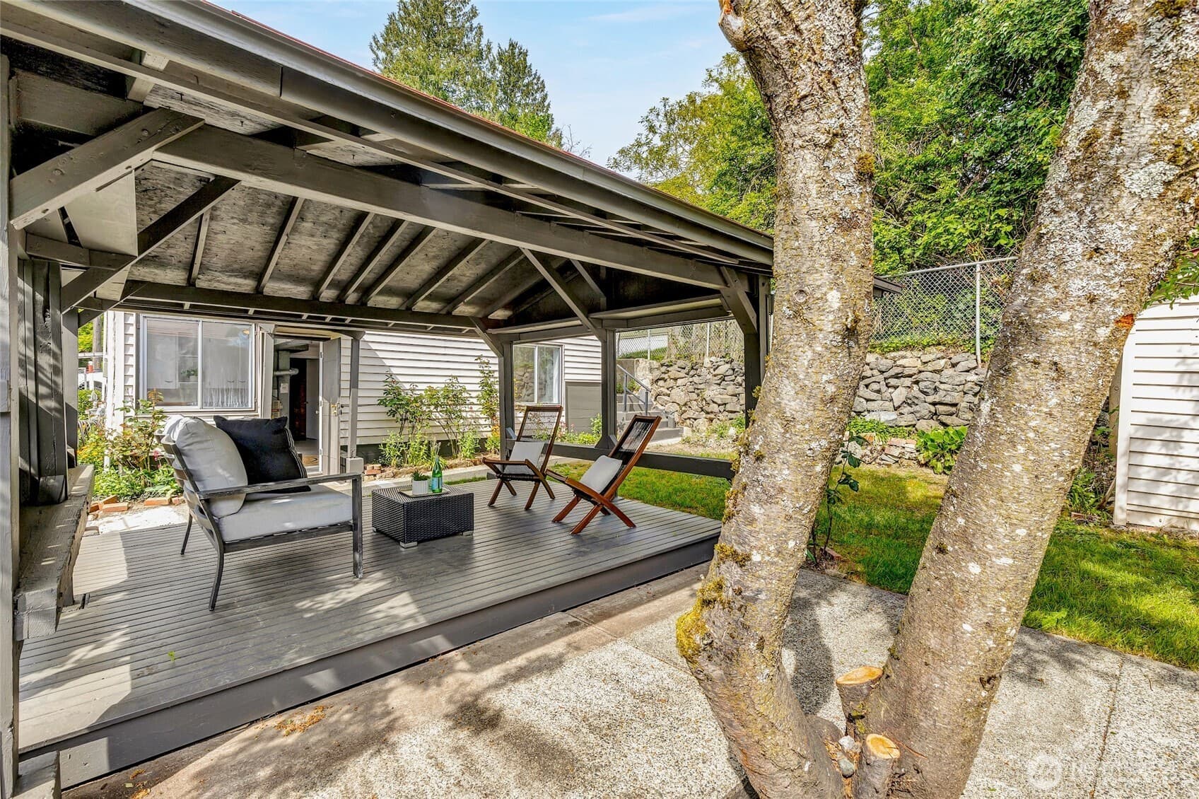Property photo 35