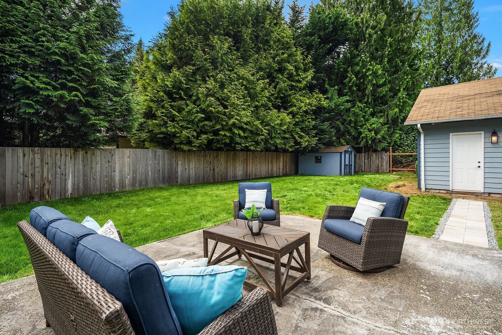 Property photo 32