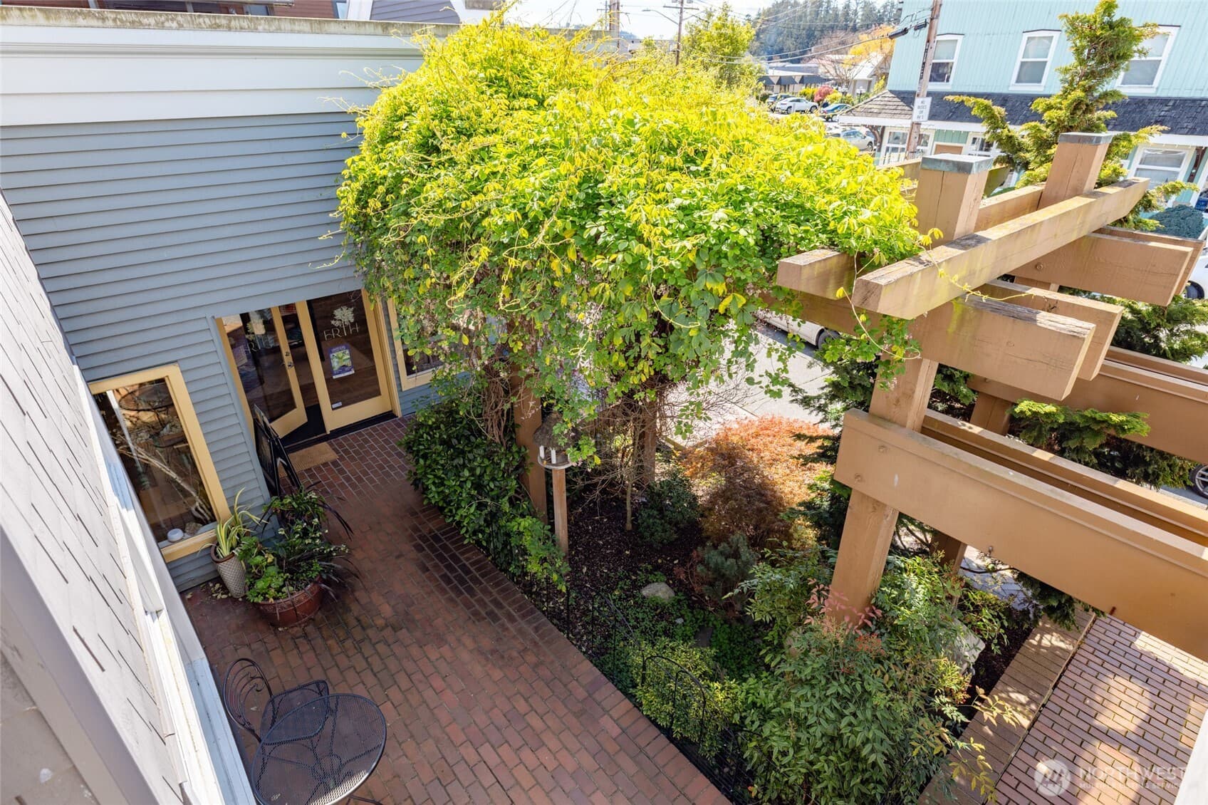 Property photo 37