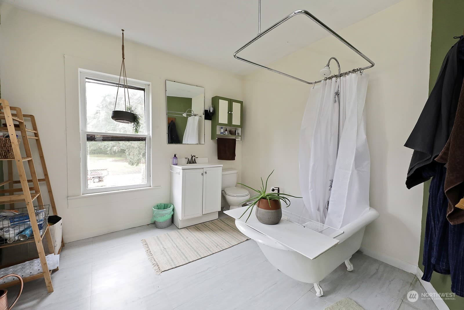 Property photo 25