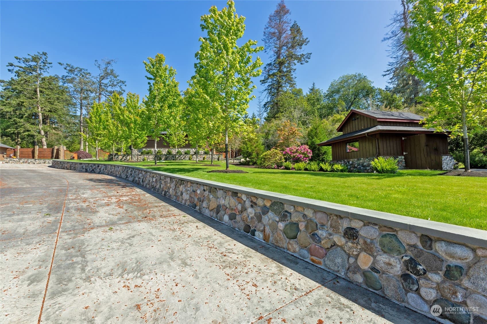 Property photo 37