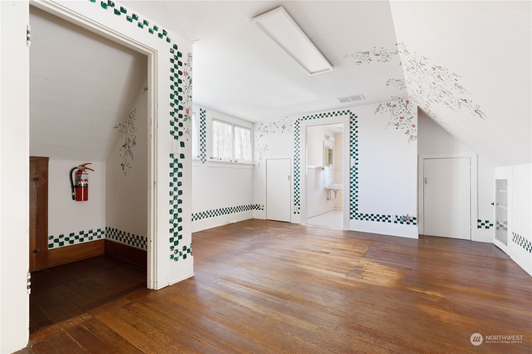 Property photo 25