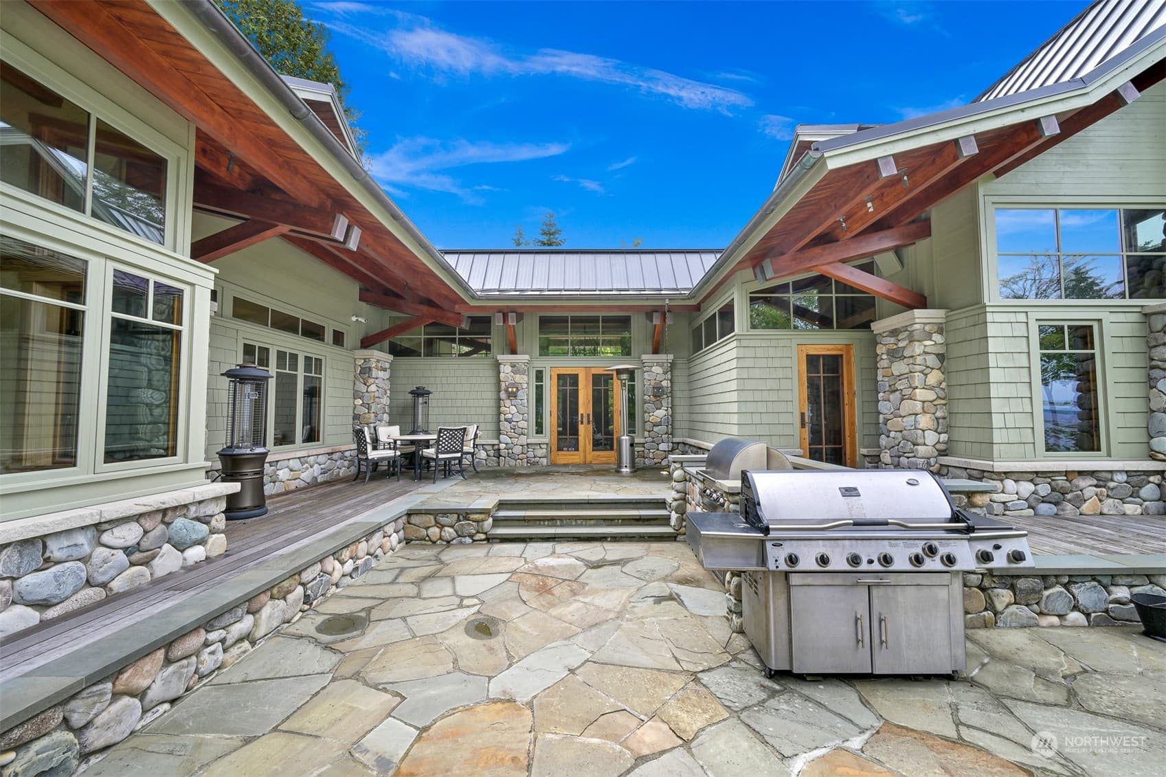 Property photo 38