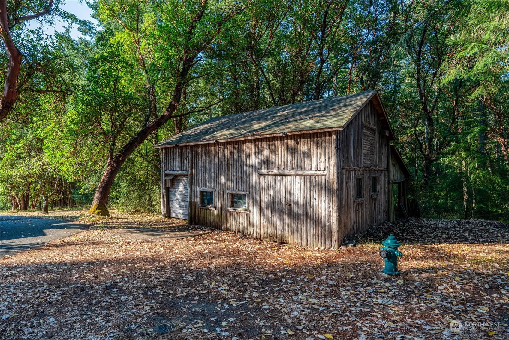 Property photo 33