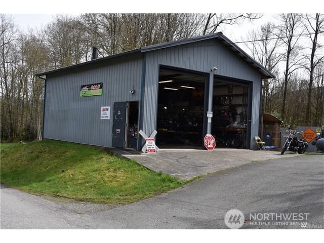 Property photo 31