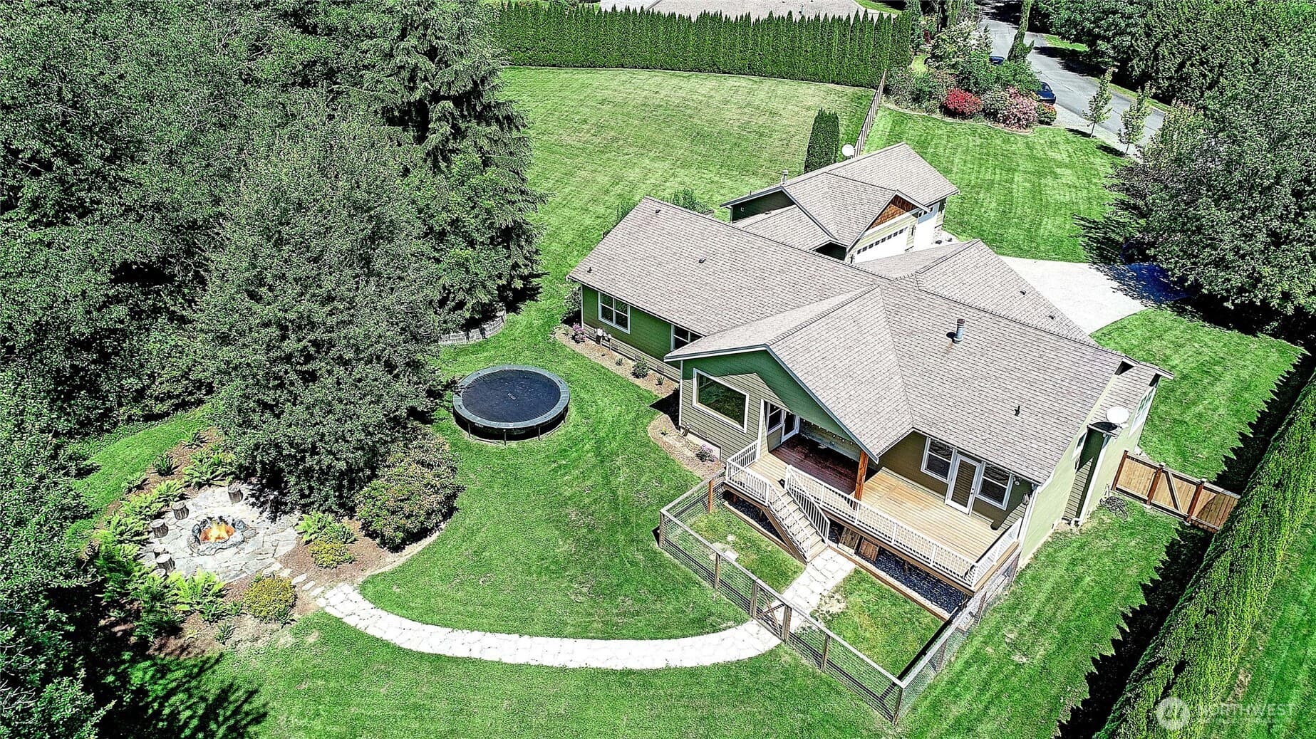 Property photo 35