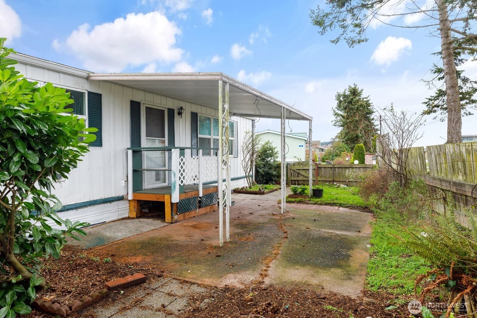 Property photo 31