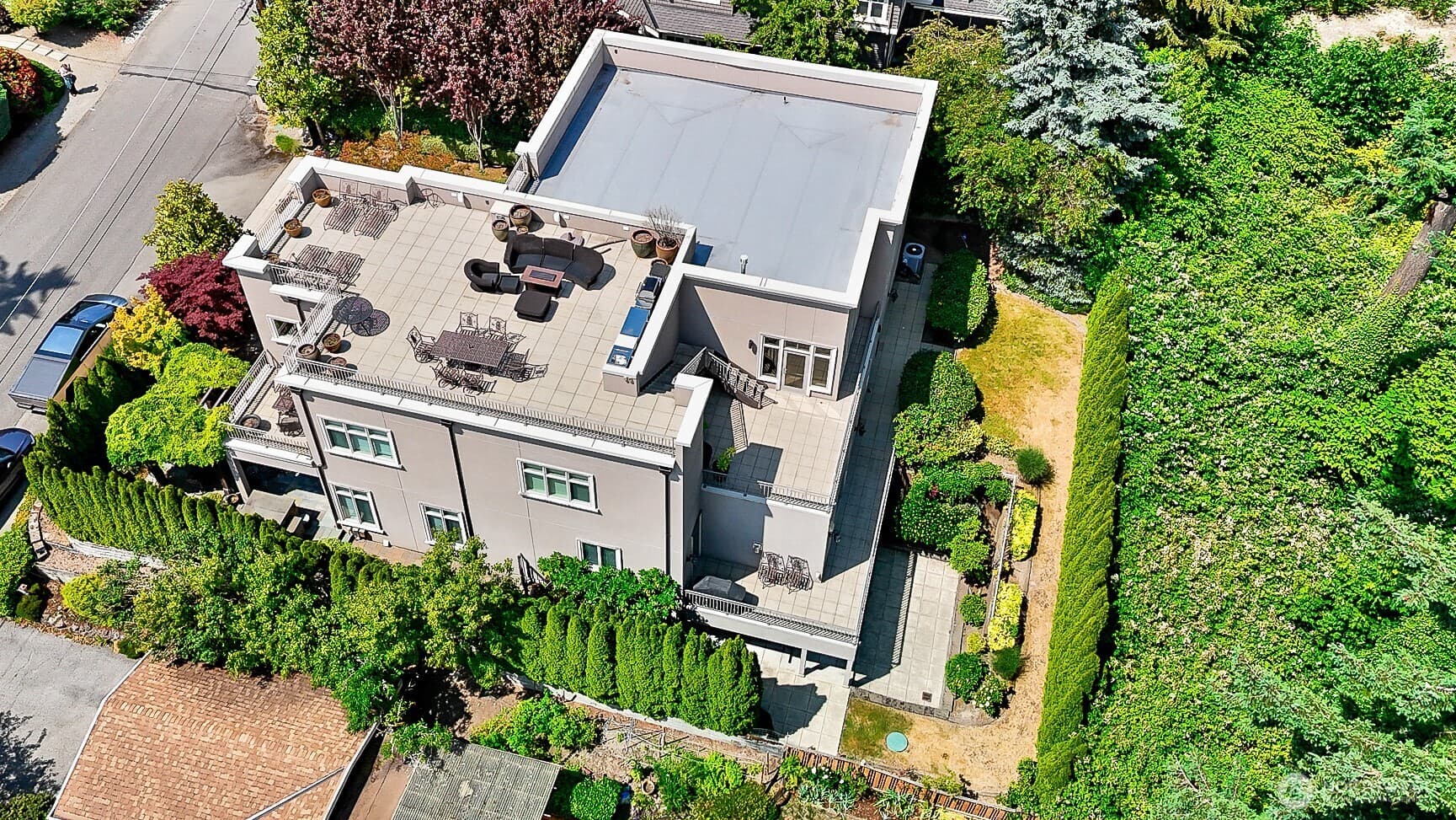 Property photo 37