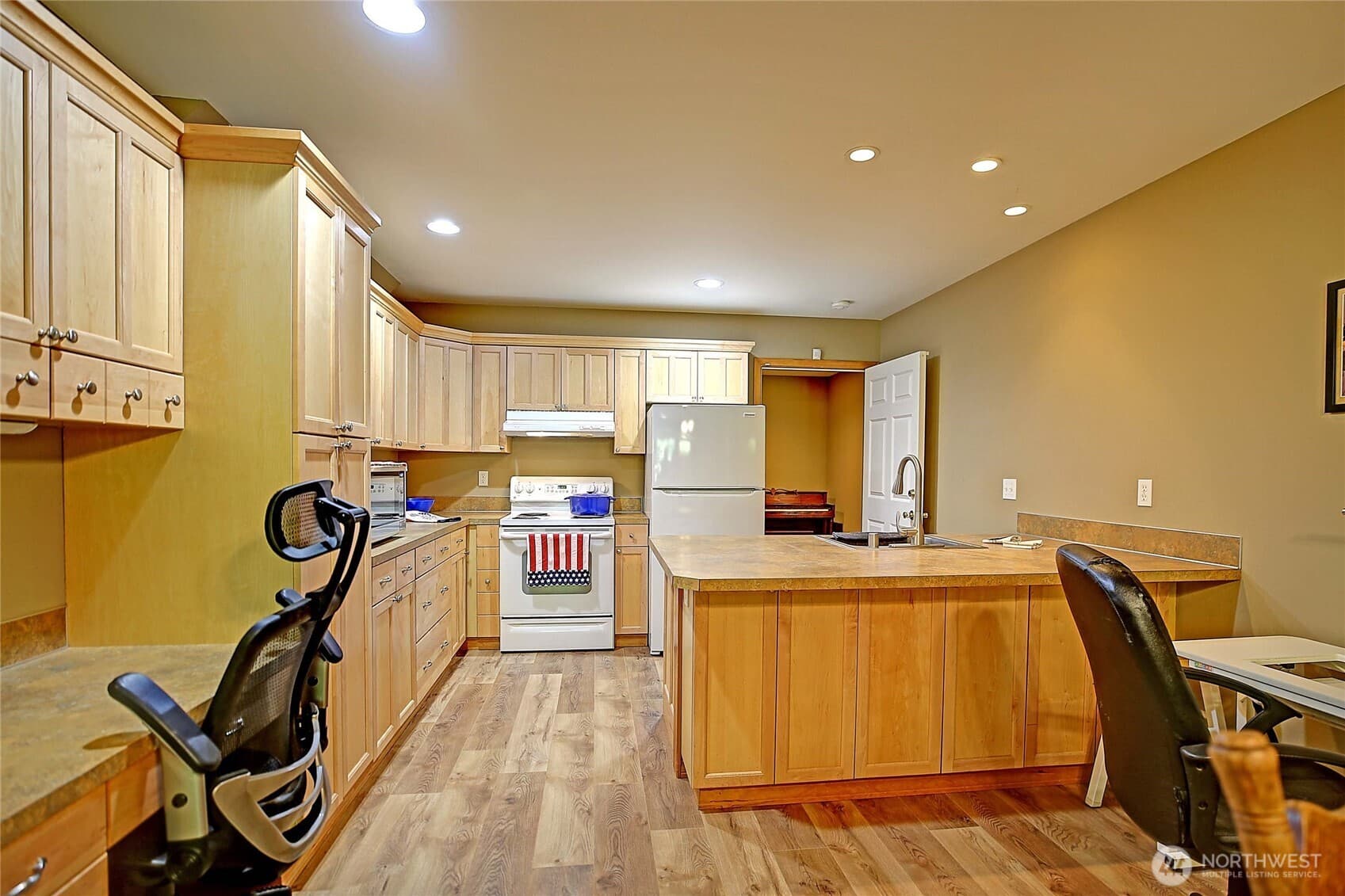 Property photo 31
