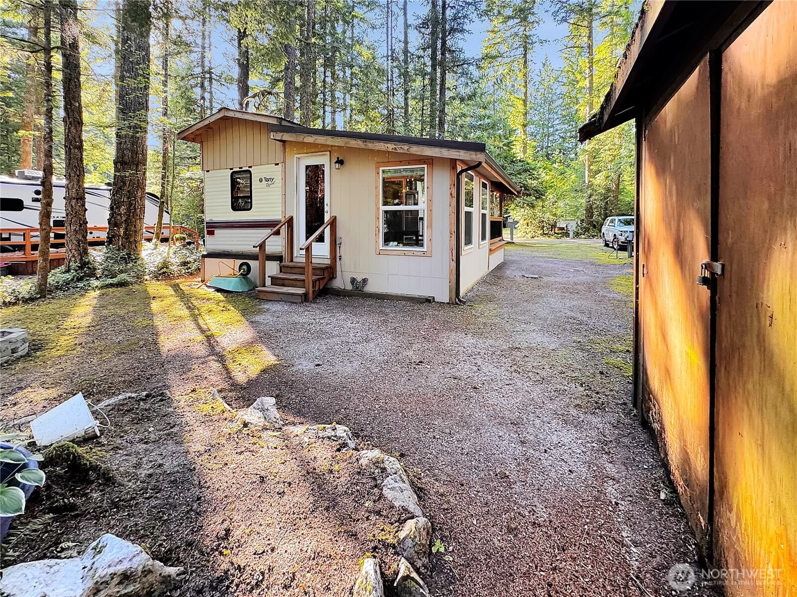 Property photo 25