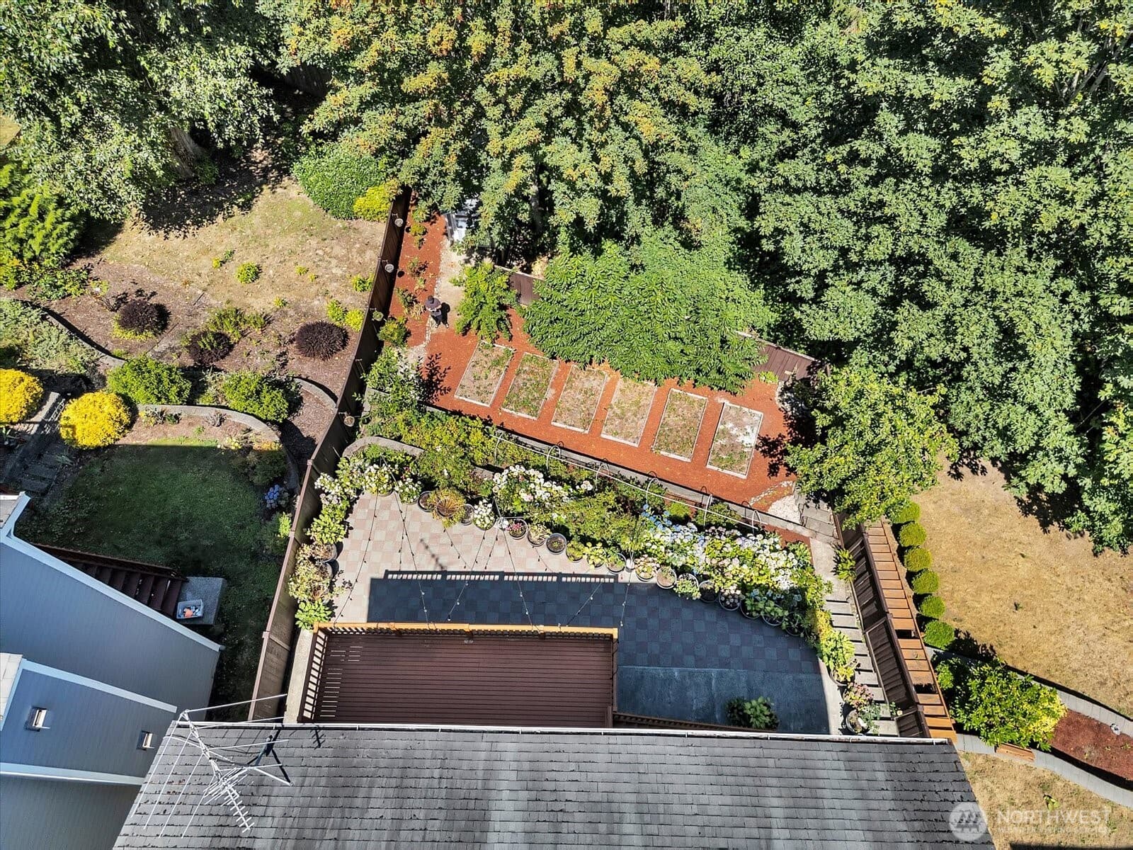 Property photo 32