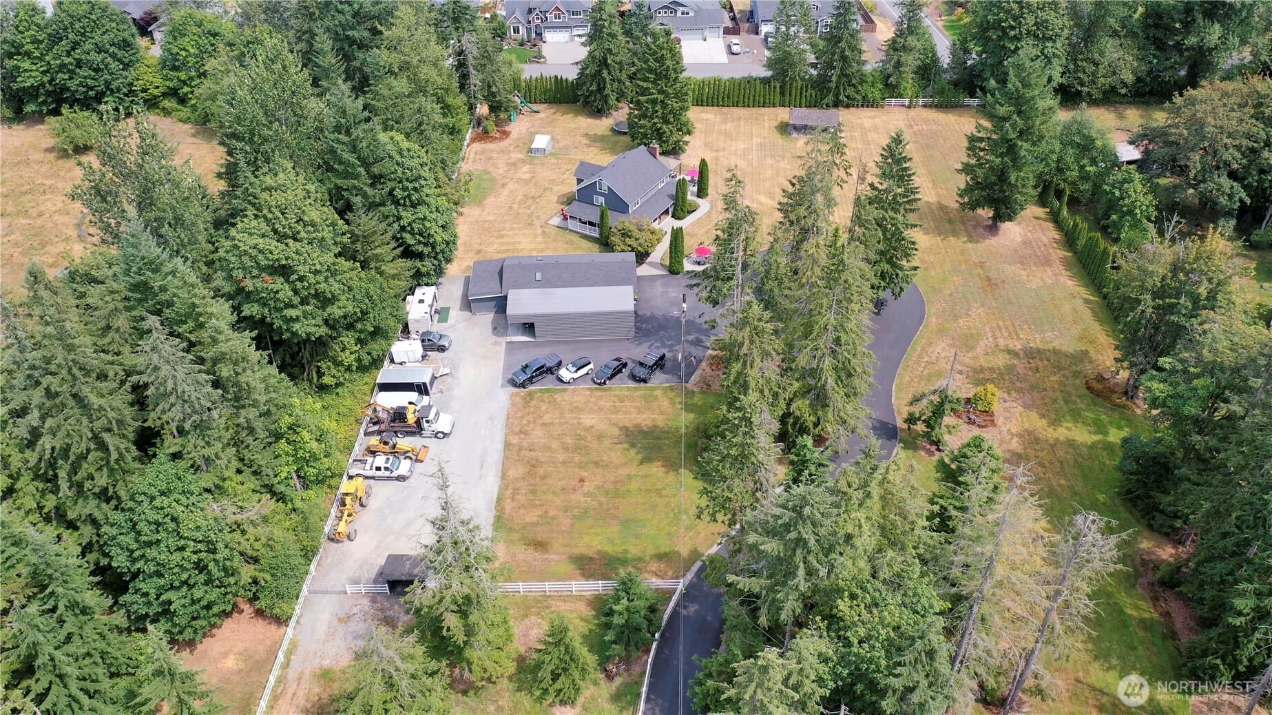 Property photo 40