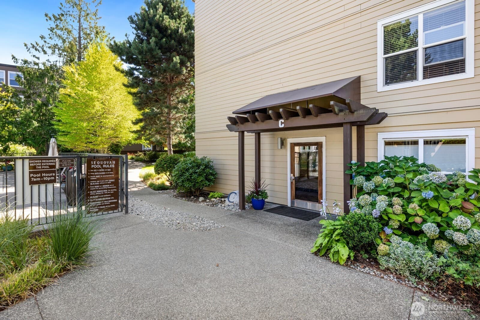 Property photo 25