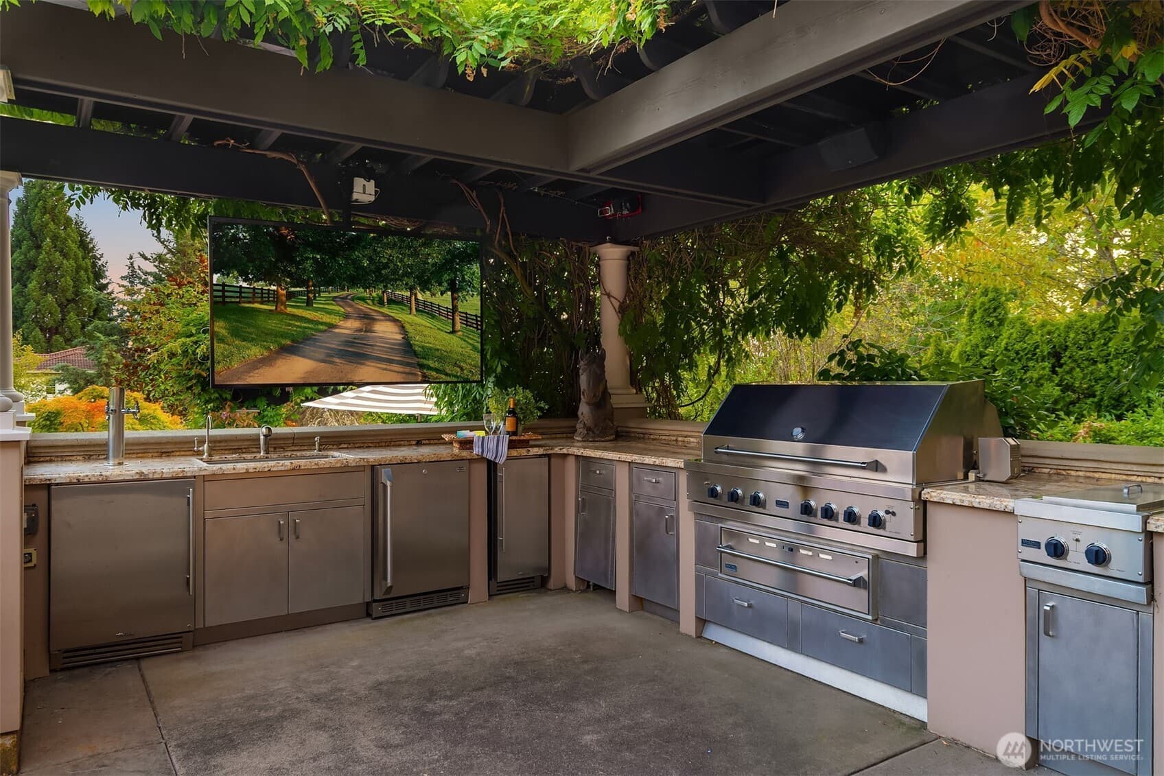Property photo 36