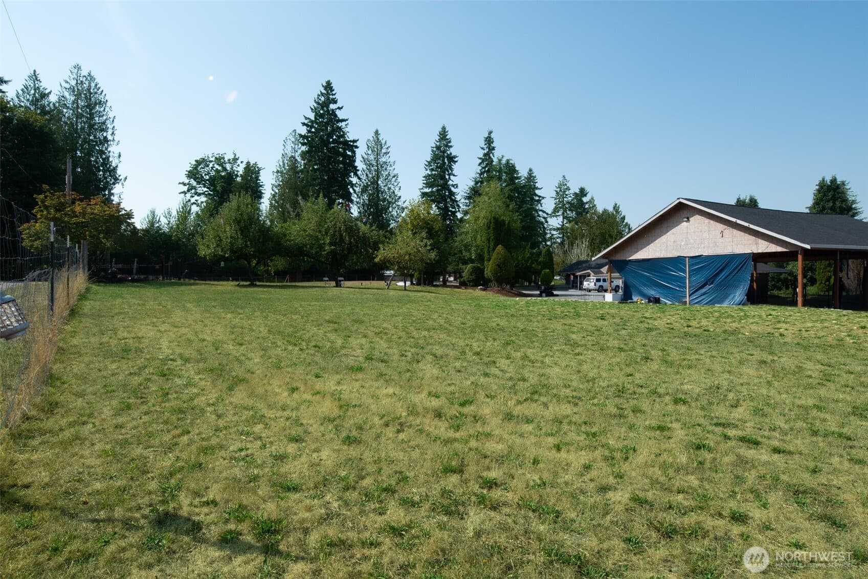 Property photo 32