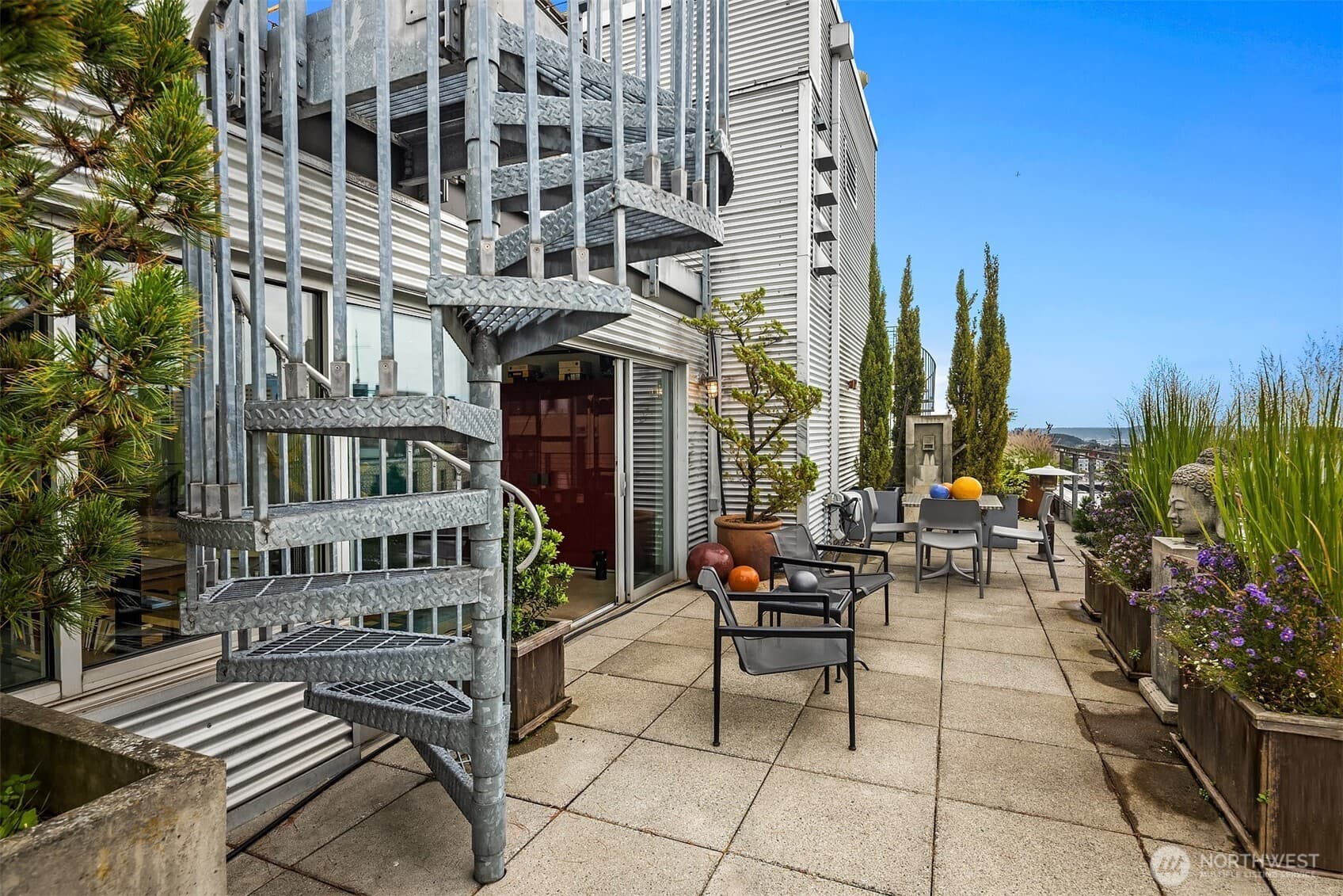 Property photo 25