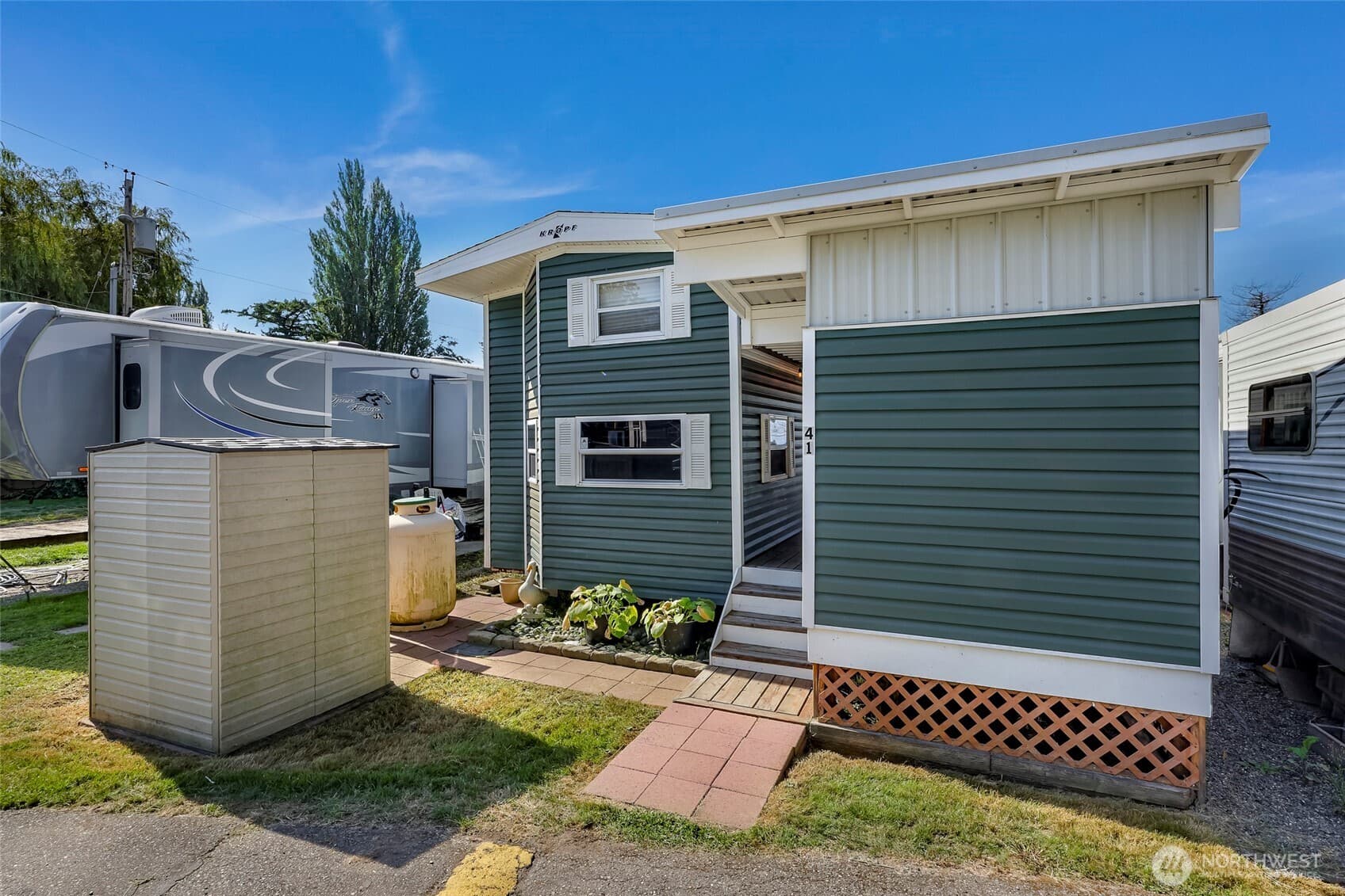 Property photo 33