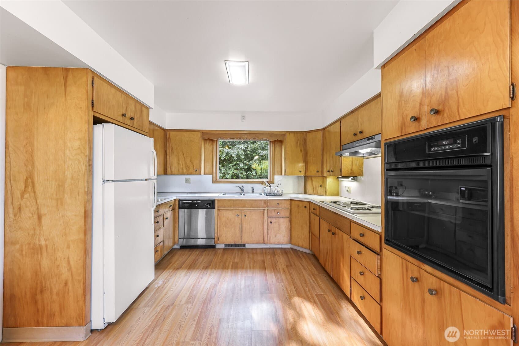 Property photo 35