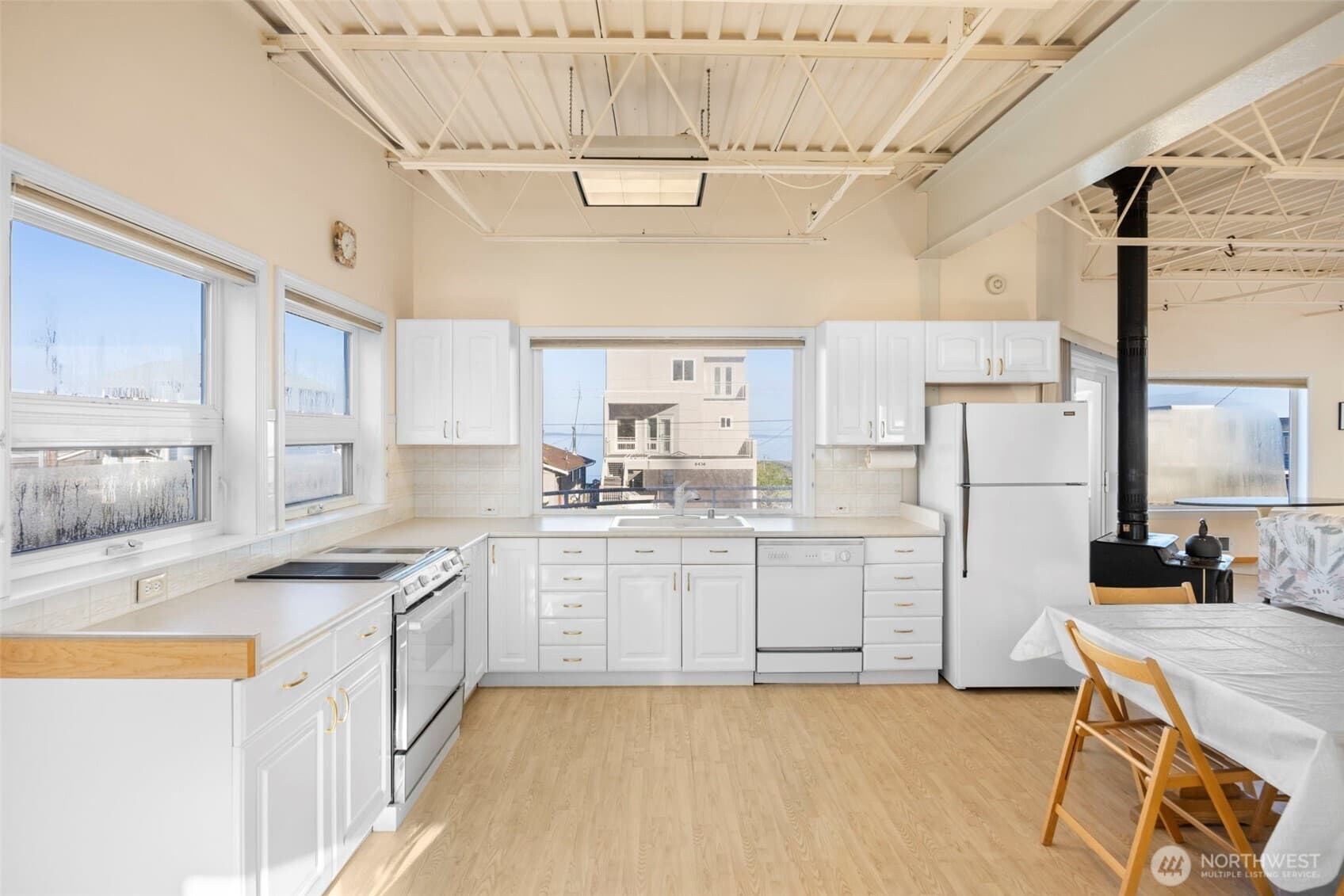 Property photo 34