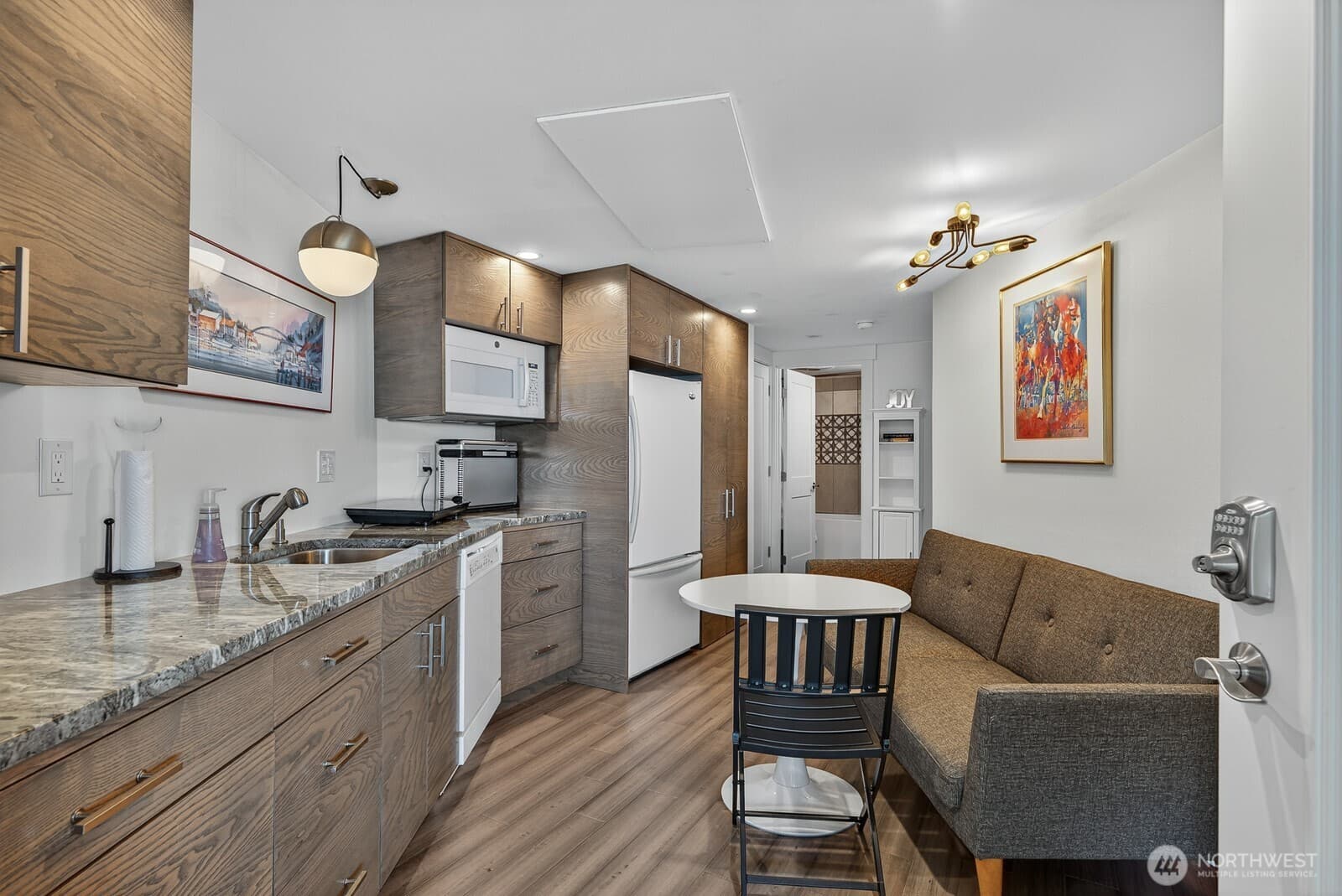 Property photo 31