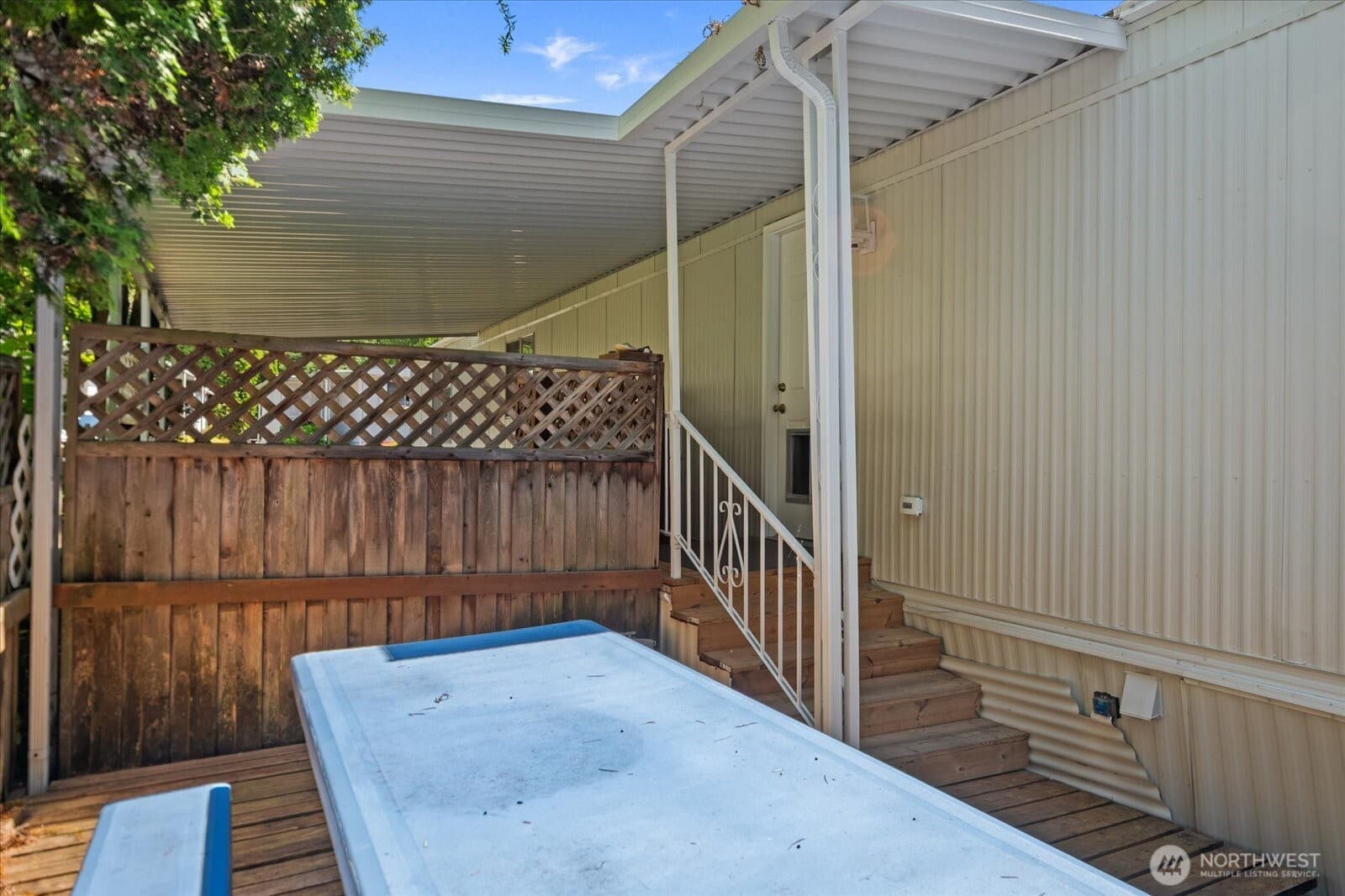 Property photo 25