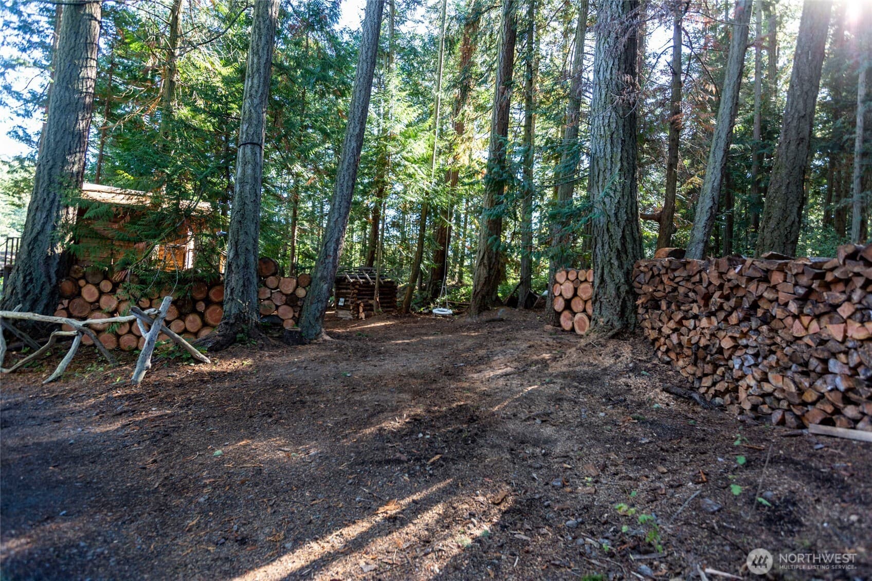 Property photo 33