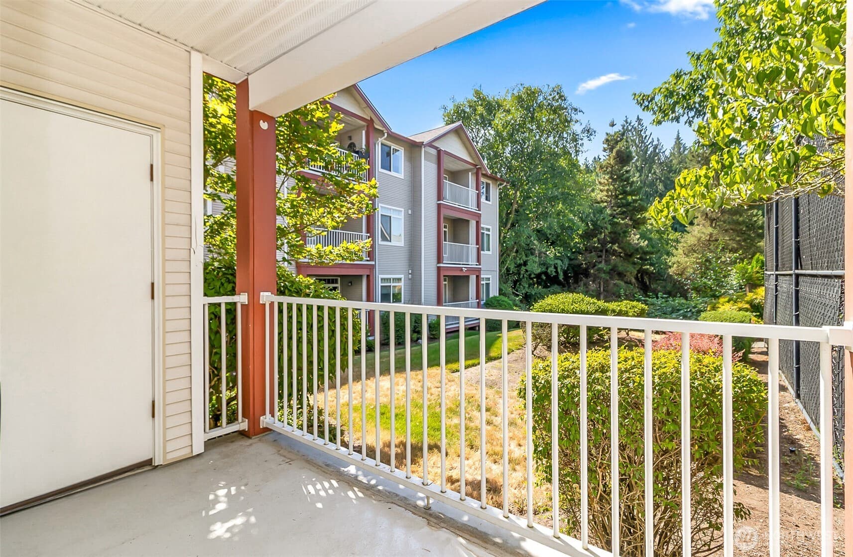 Property photo 28