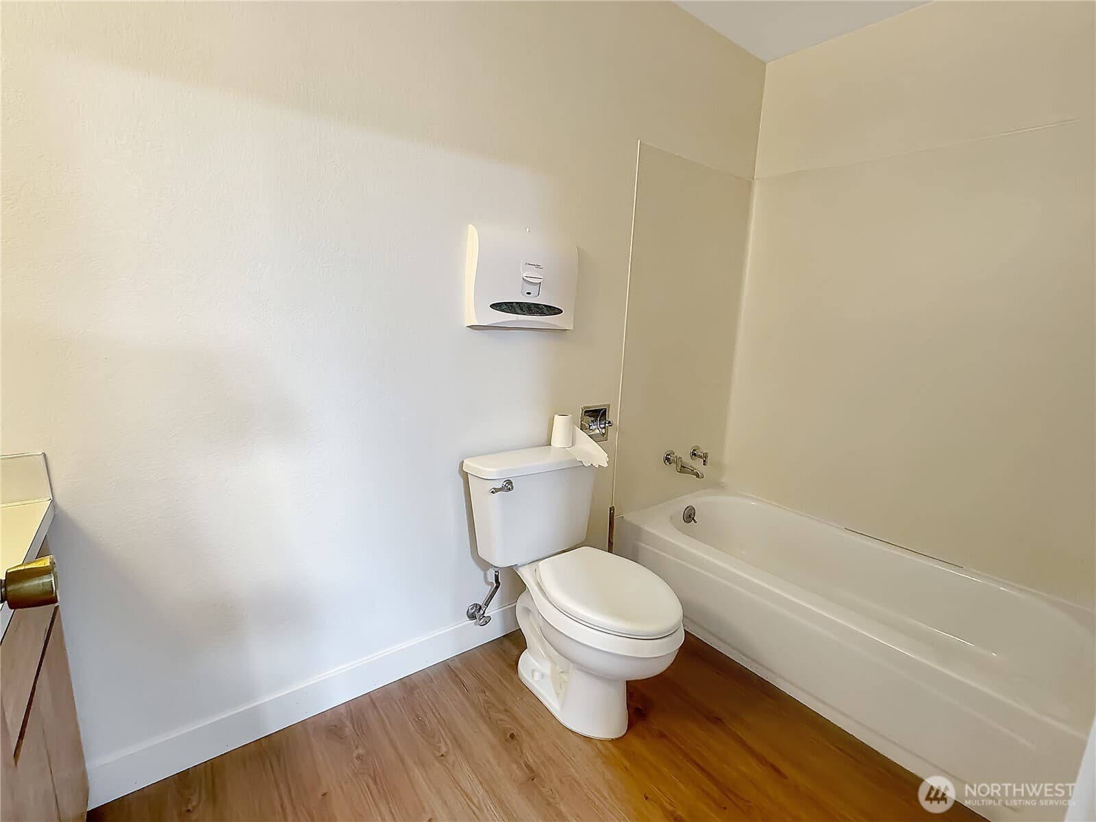 Property photo 23