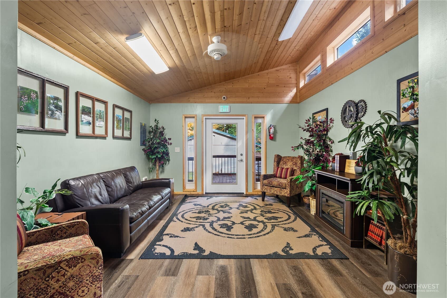 Property photo 24