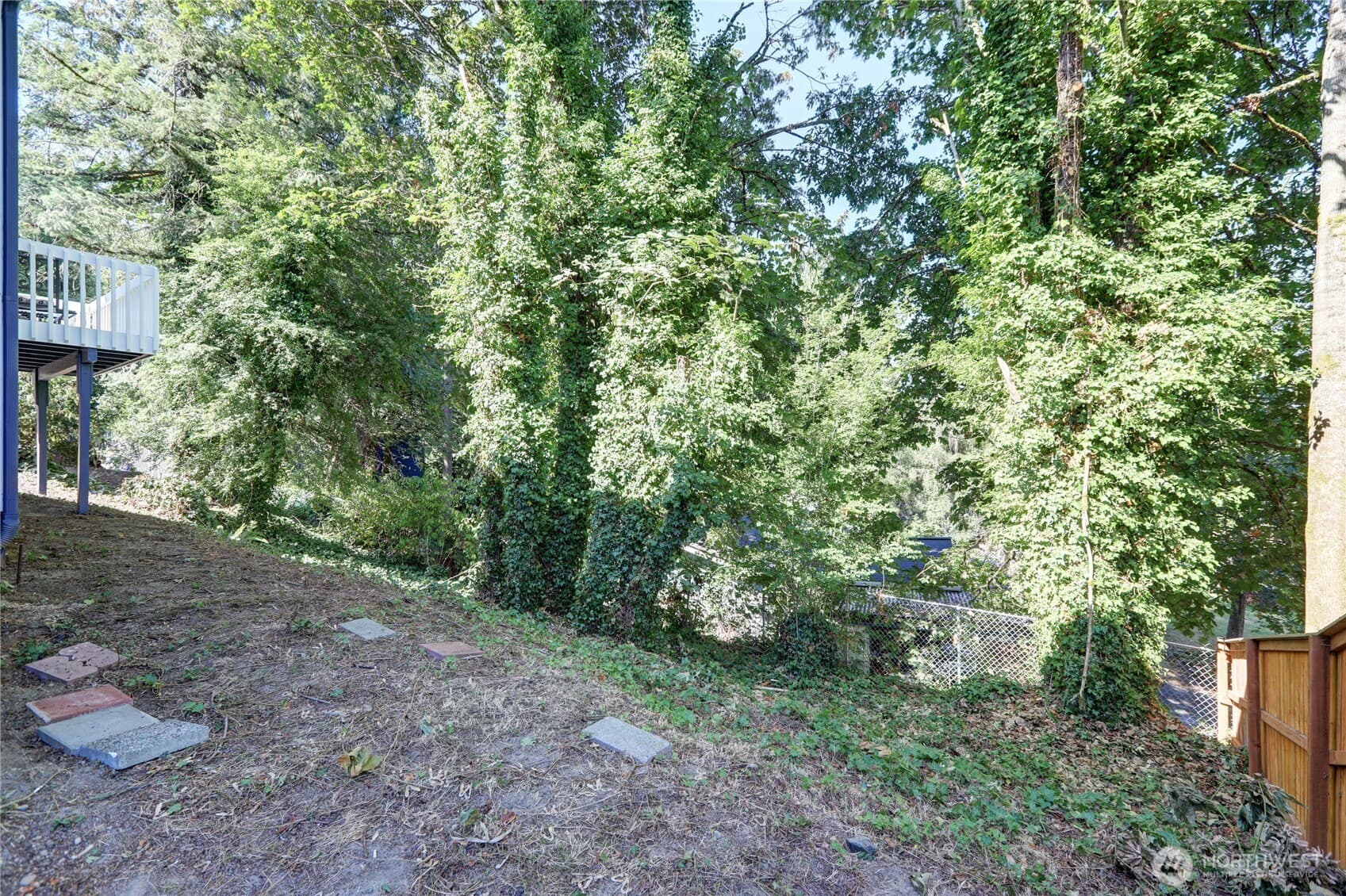Property photo 25