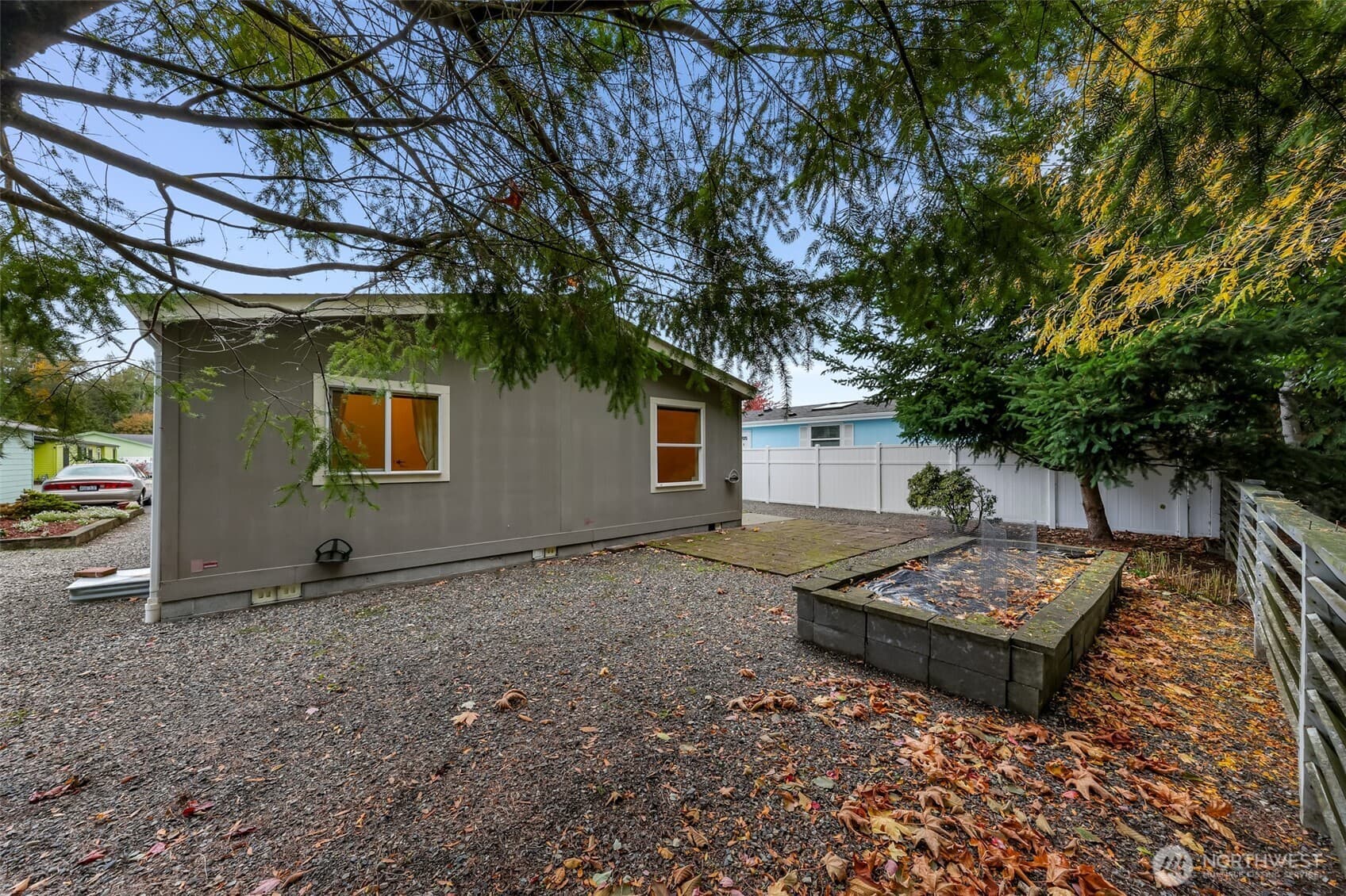 Property photo 33