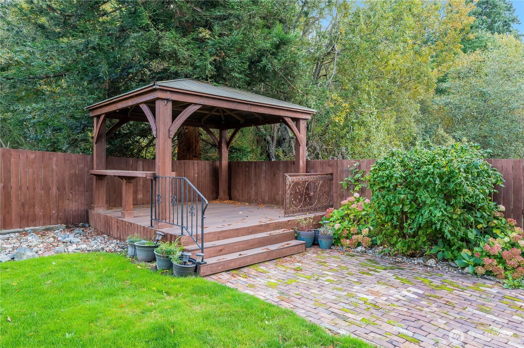 Property photo 28