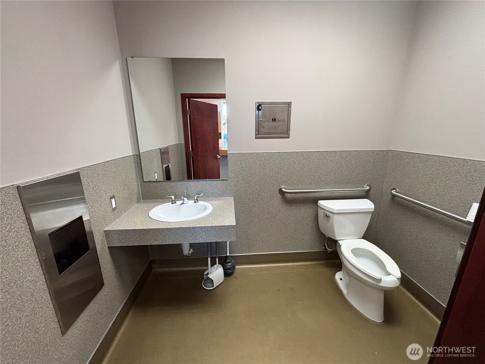 Property photo 17