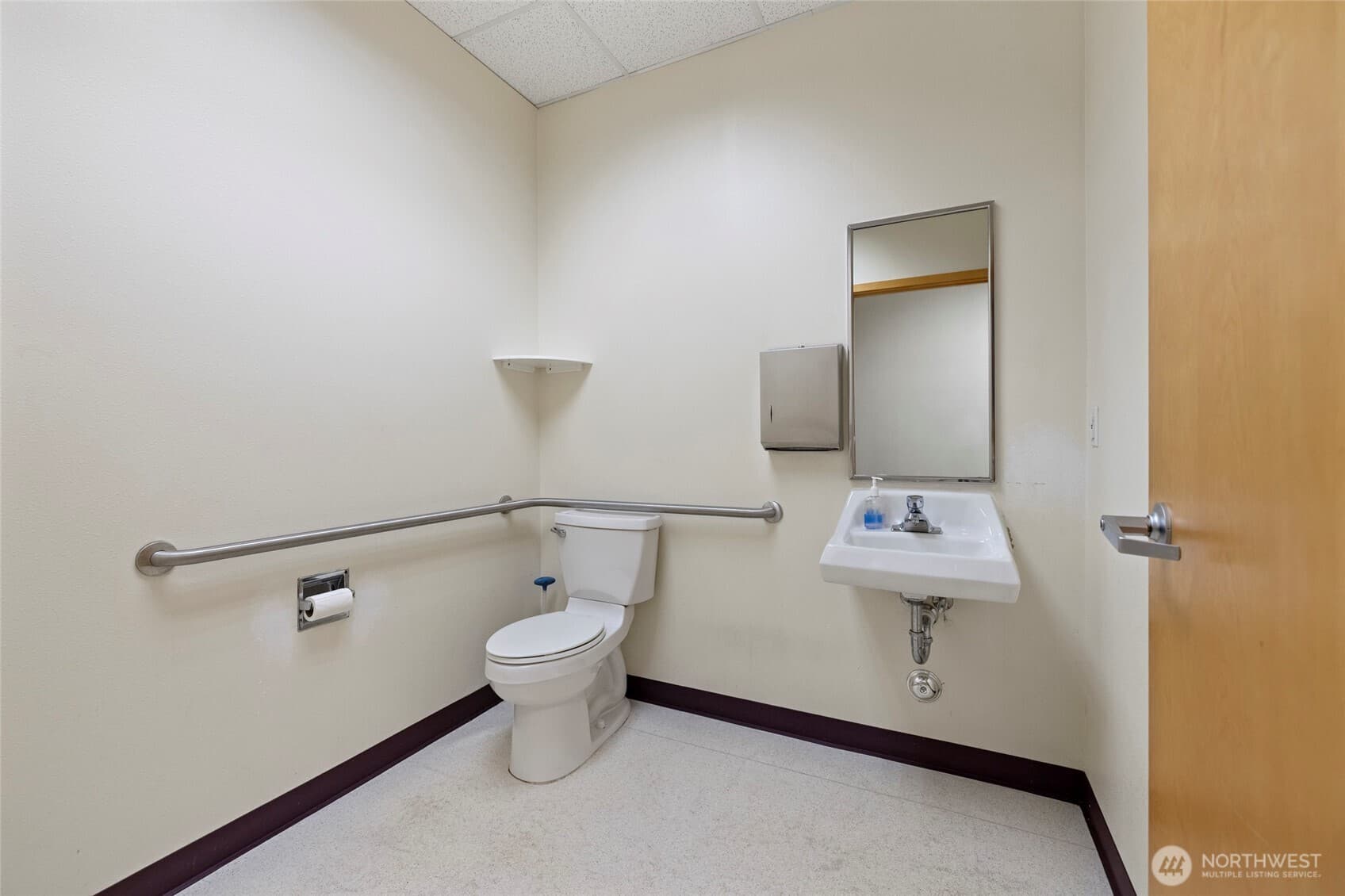 Property photo 24