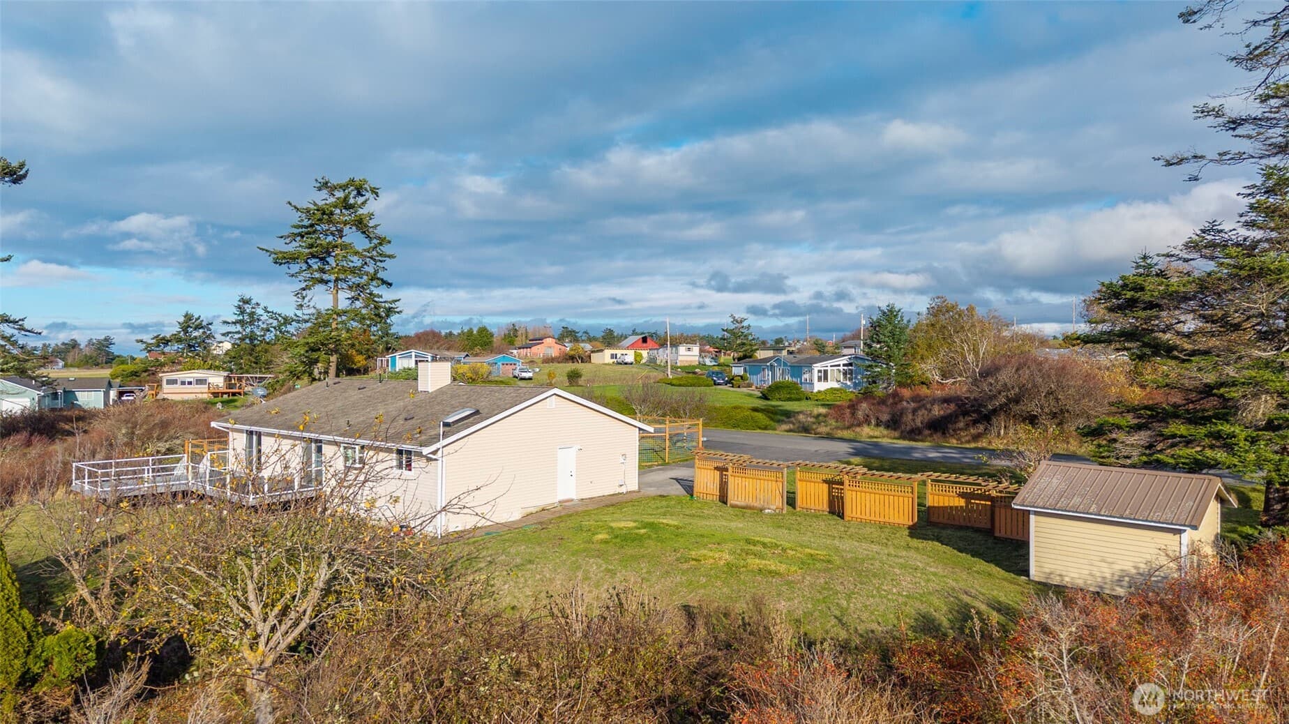 Property photo 35