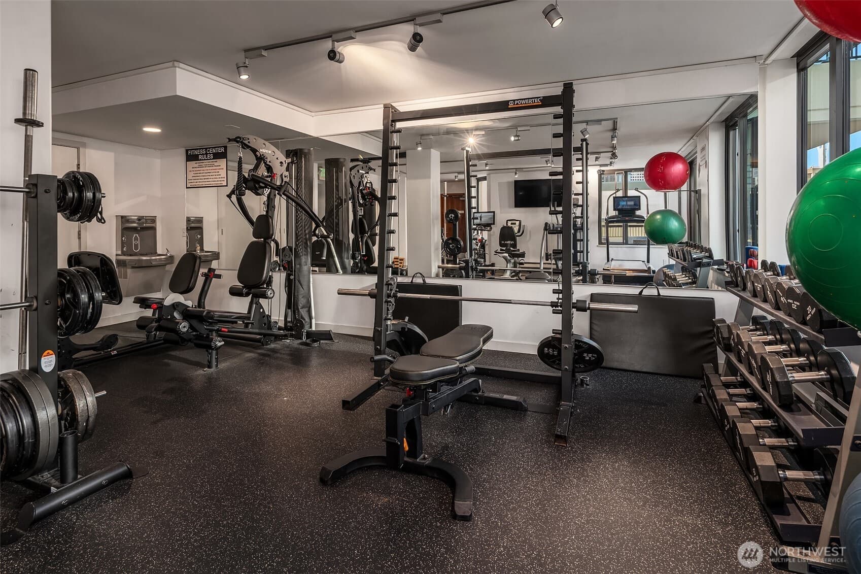 Property photo 24
