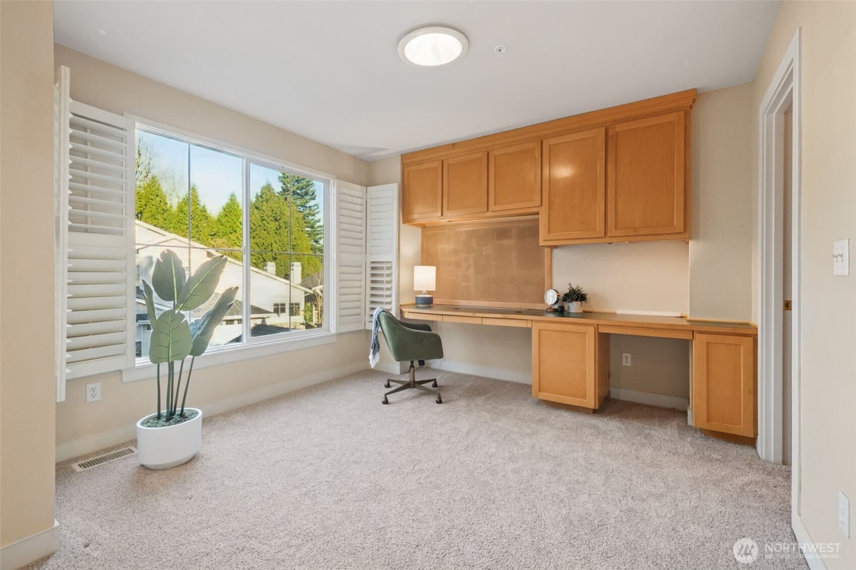 Property photo 32