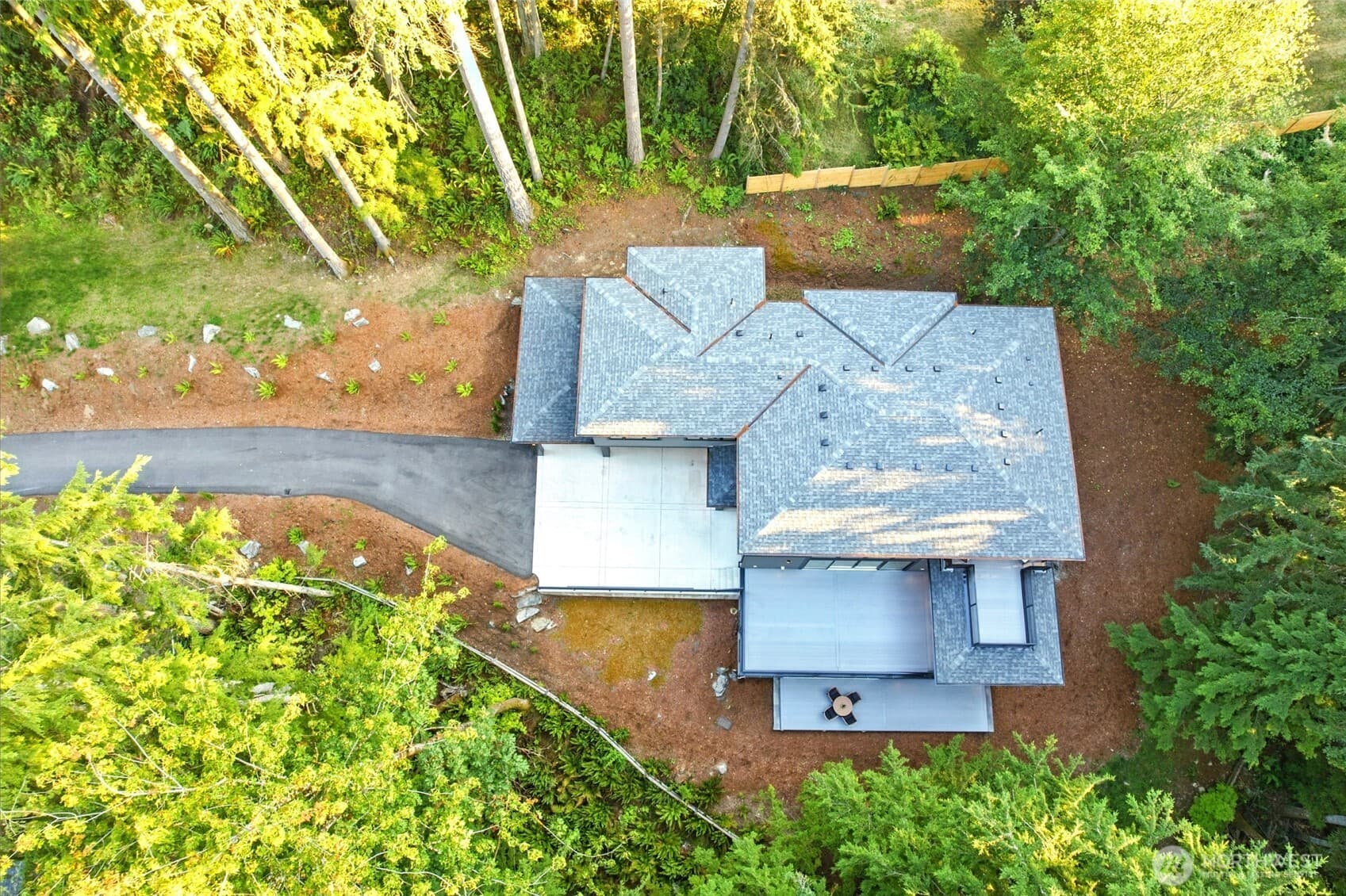 Property photo 38