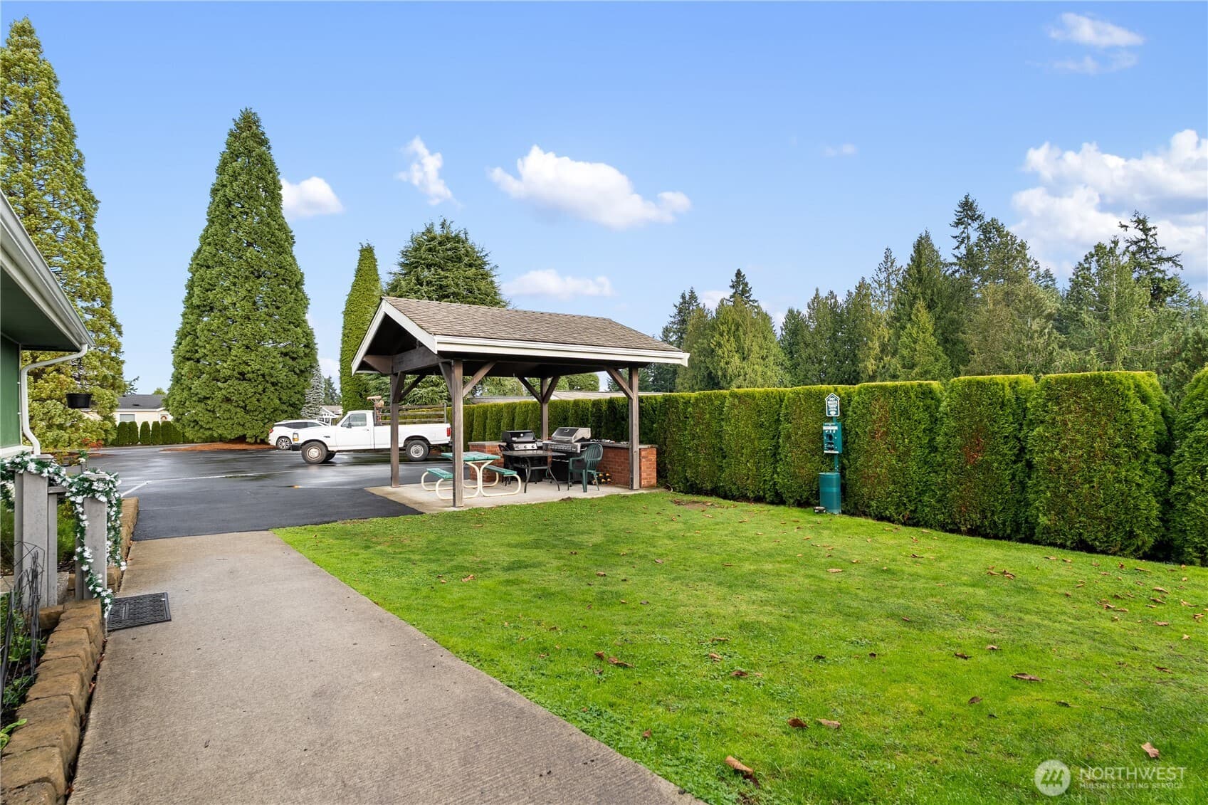 Property photo 37