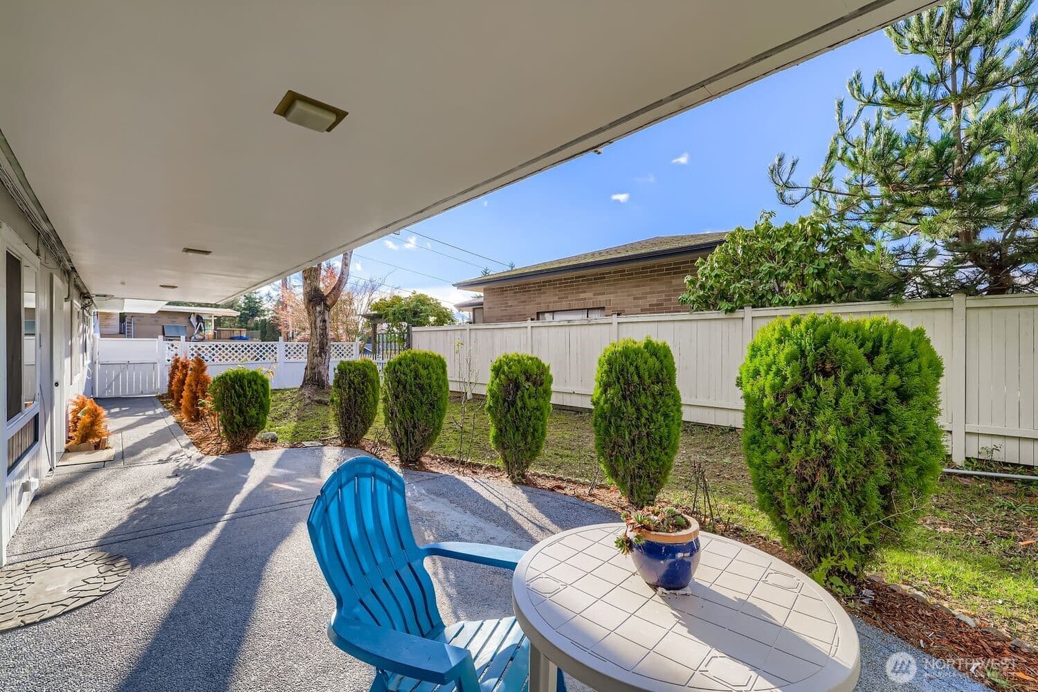 Property photo 38