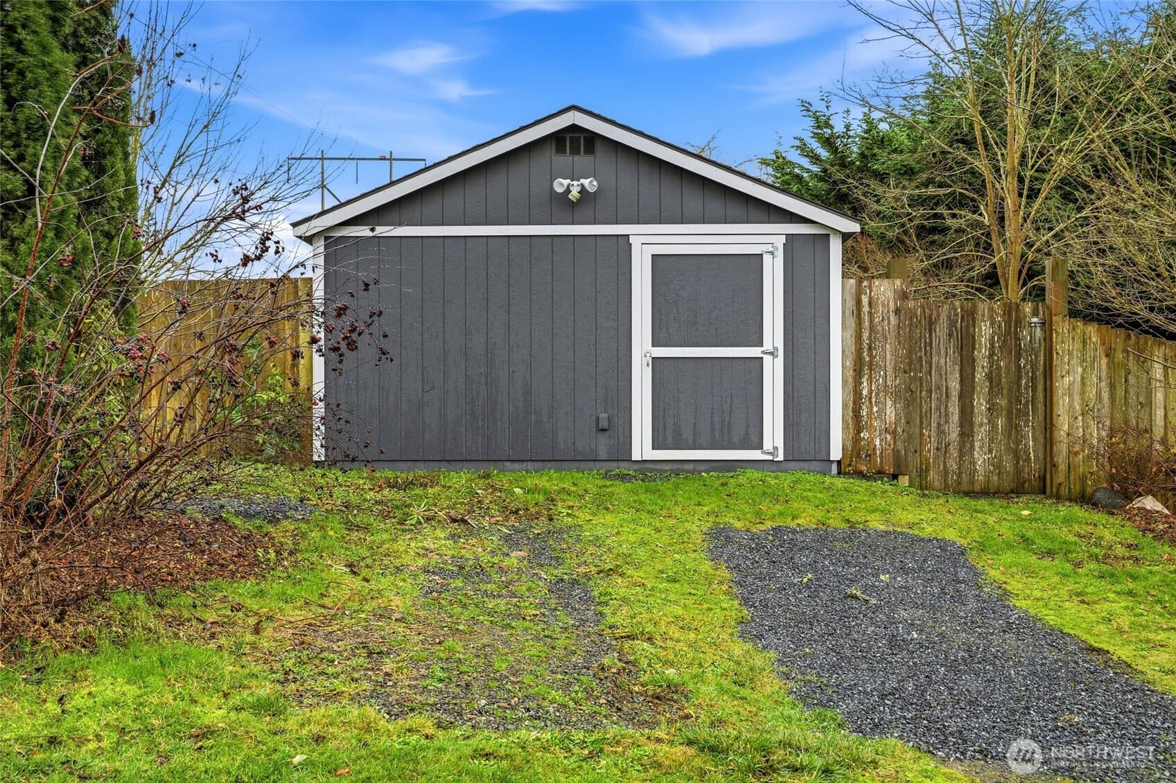 Property photo 32