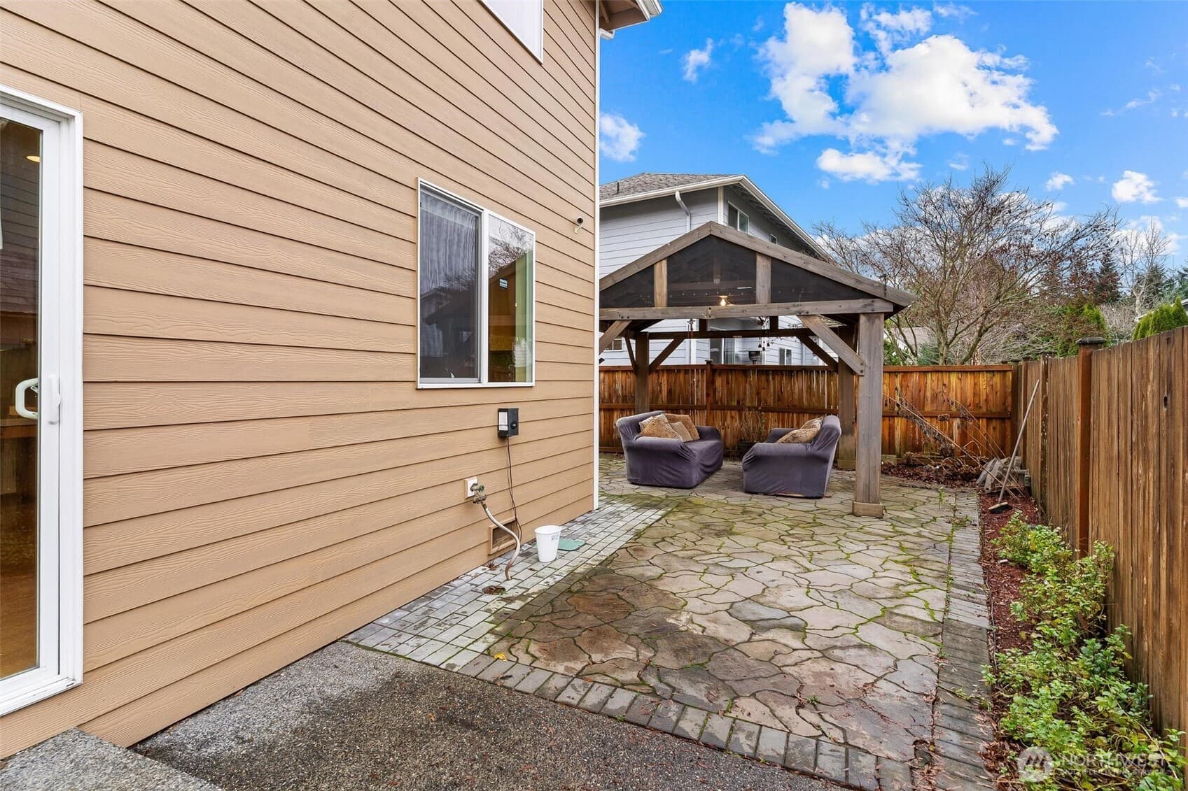 Property photo 35
