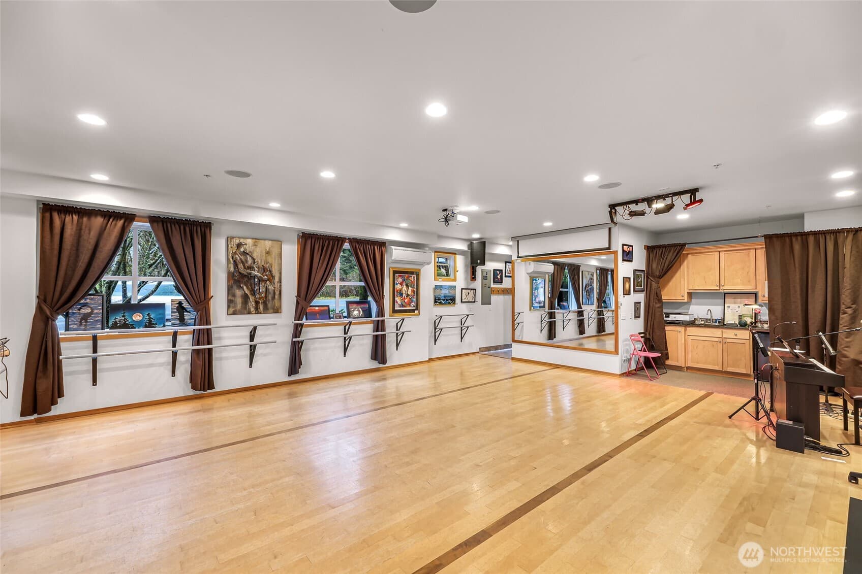 Property photo 25
